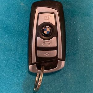 2012 7-series BMW key fob